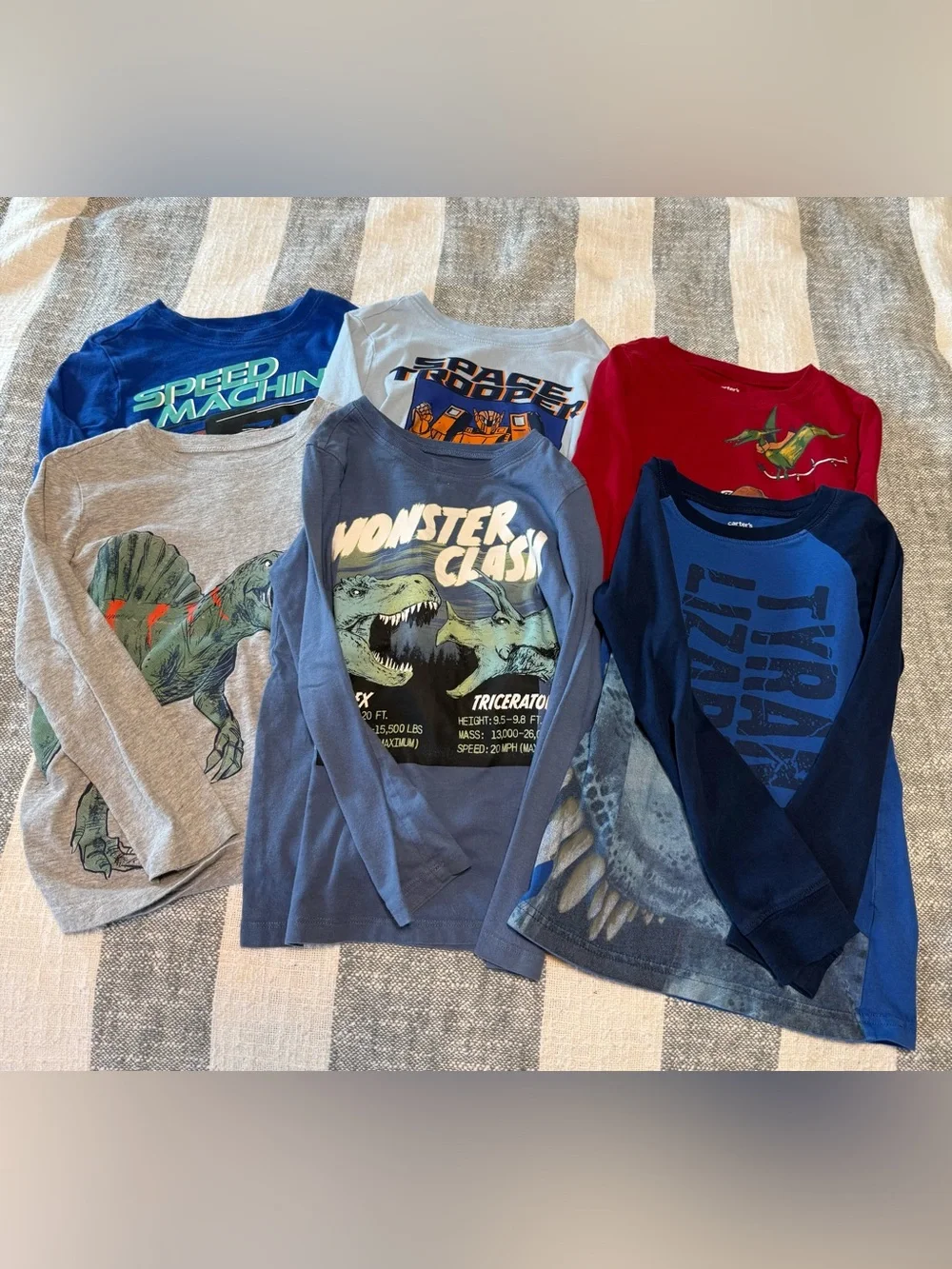 Bundle of 6 Boys SZ 6 Long Sleeve Graphic Tee Shirt 5 are Carters / 1 is Oshkosh